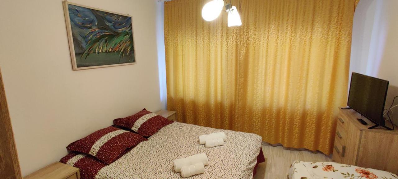 Hotel Casa Narcisa à Băile Herculane Extérieur photo
